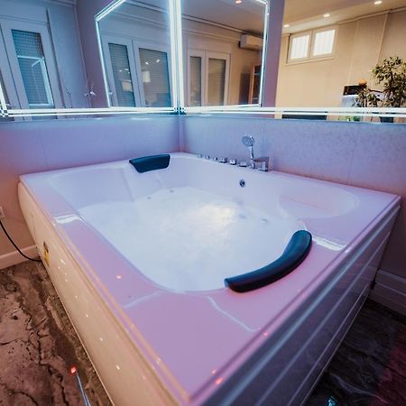 Spa Lux Apartmani Novi Sad Ngoại thất bức ảnh