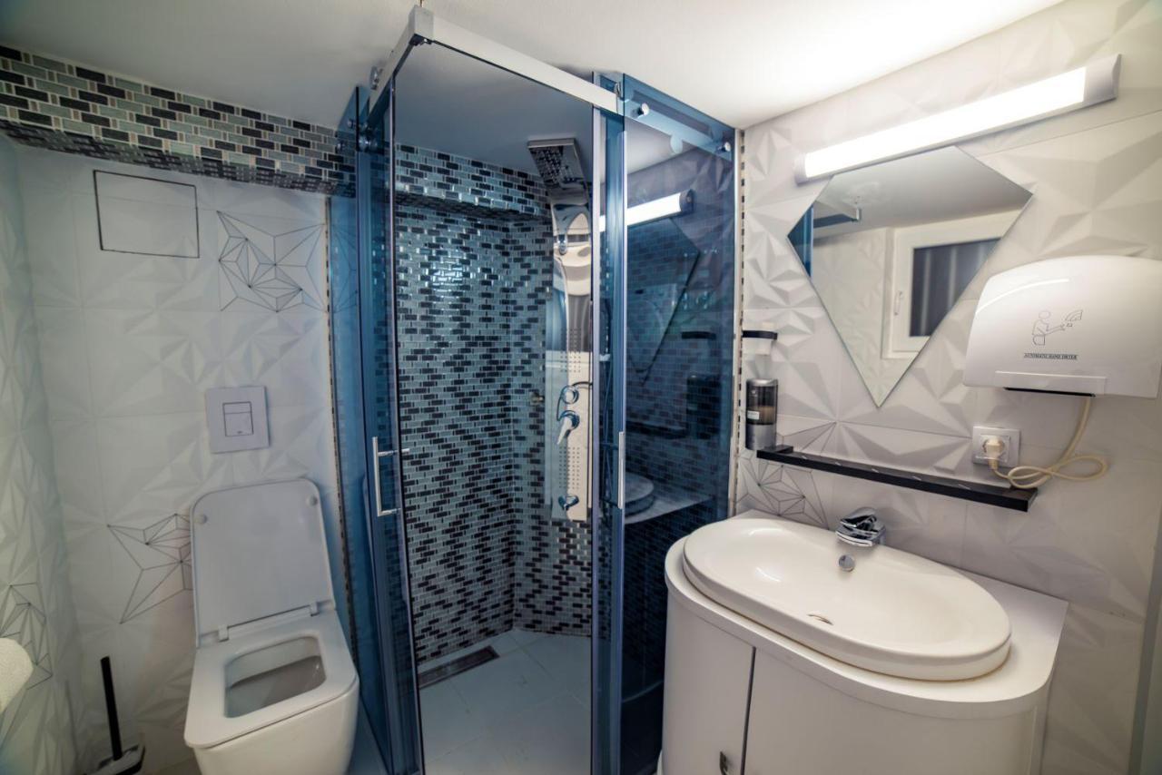 Spa Lux Apartmani Novi Sad Ngoại thất bức ảnh
