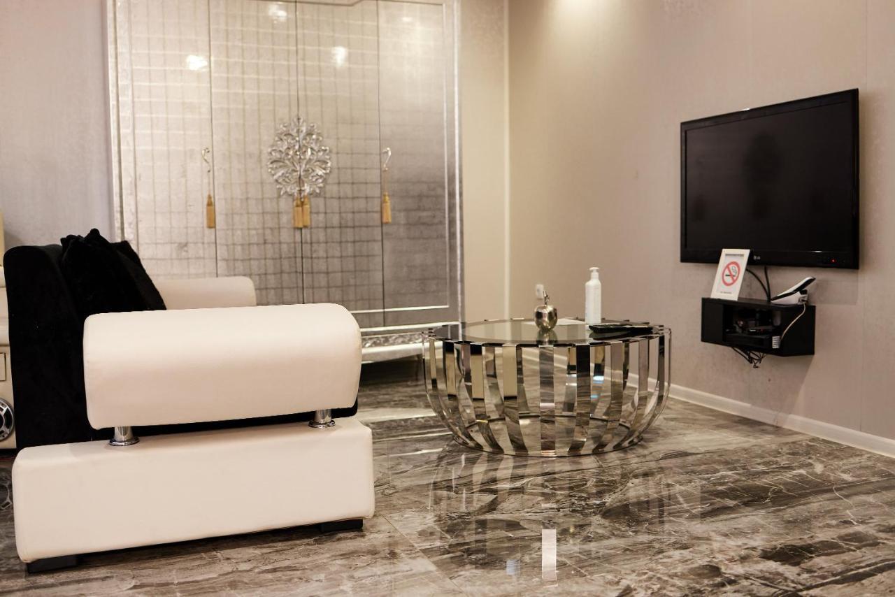 Spa Lux Apartmani Novi Sad Ngoại thất bức ảnh