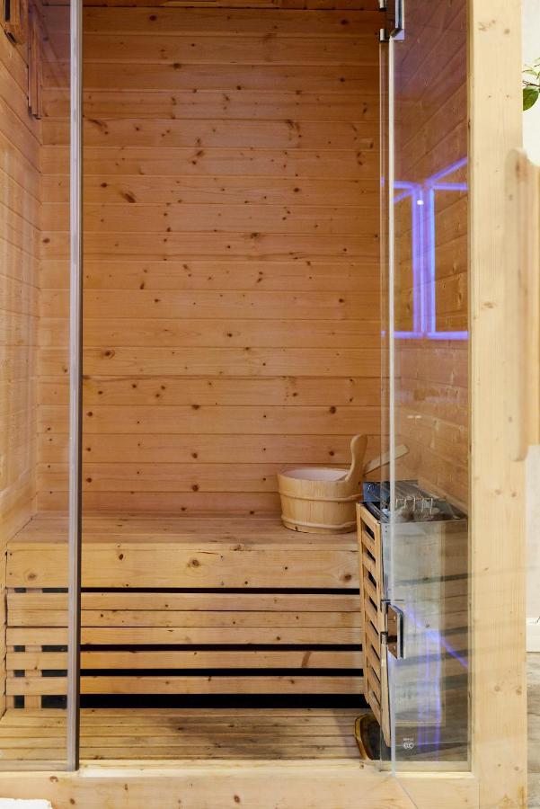 Spa Lux Apartmani Novi Sad Ngoại thất bức ảnh