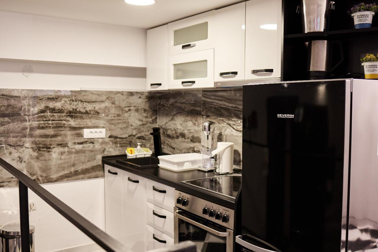 Spa Lux Apartmani Novi Sad Ngoại thất bức ảnh